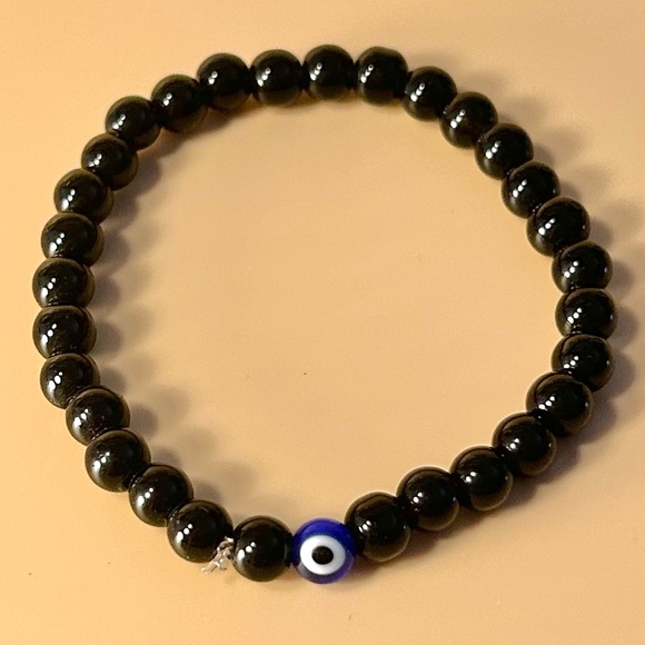 Evil Eye π§Ώ Bracelet - Picture 1 of 1